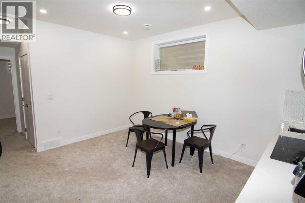 350 MIDGROVE LINK SW - 14