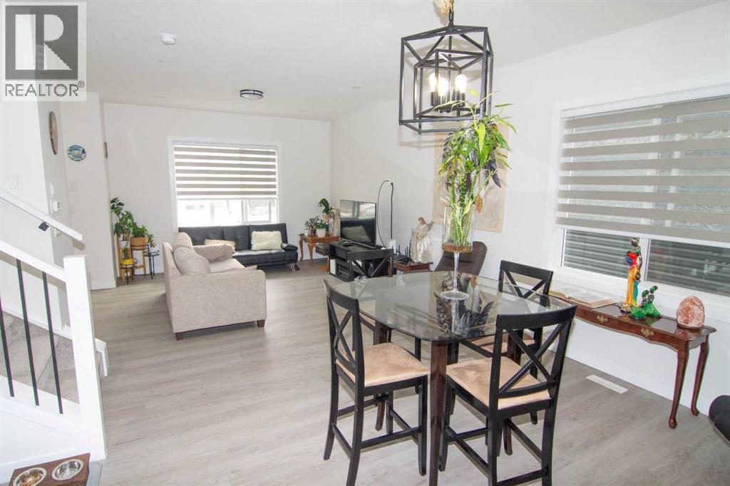 350 MIDGROVE LINK SW - 19