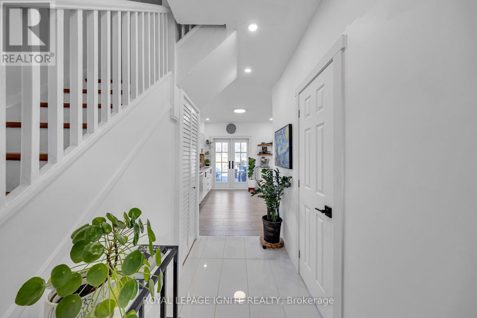 101 GIBBONS STREET - 15