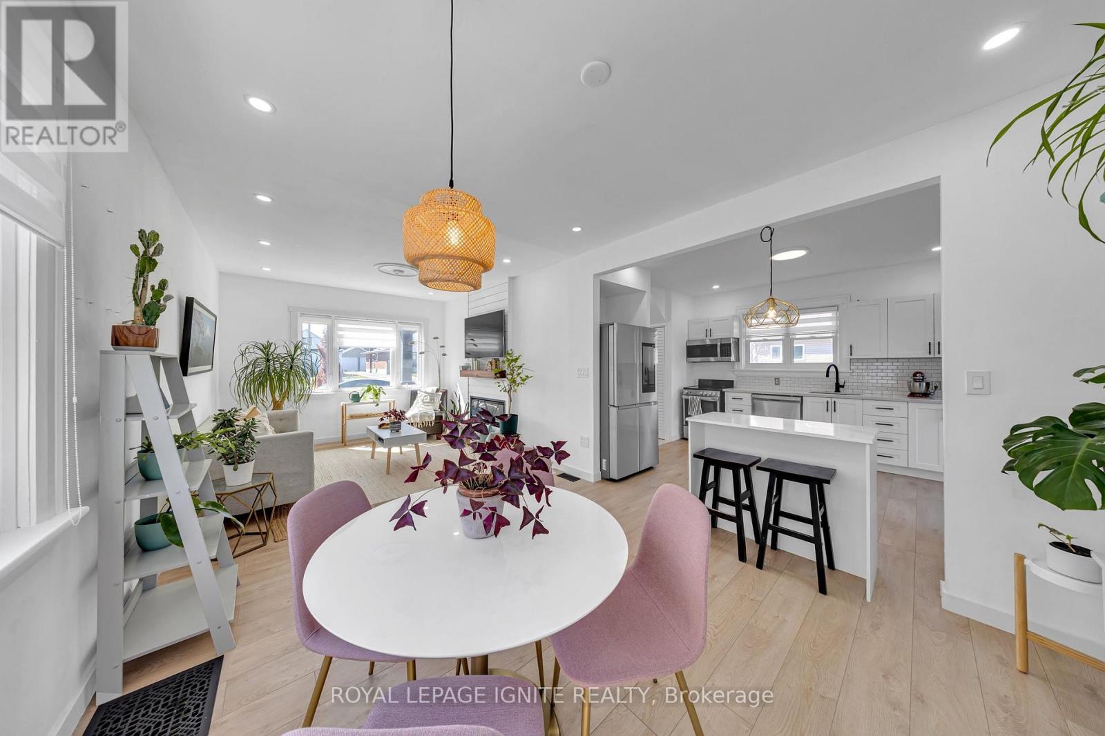 101 GIBBONS STREET - 25