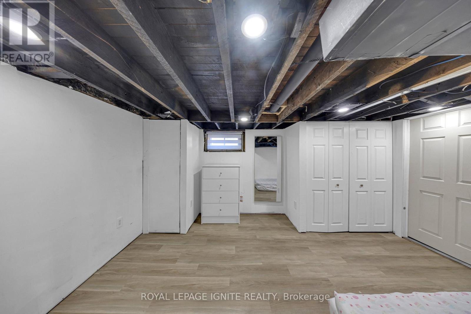 101 GIBBONS STREET - 27