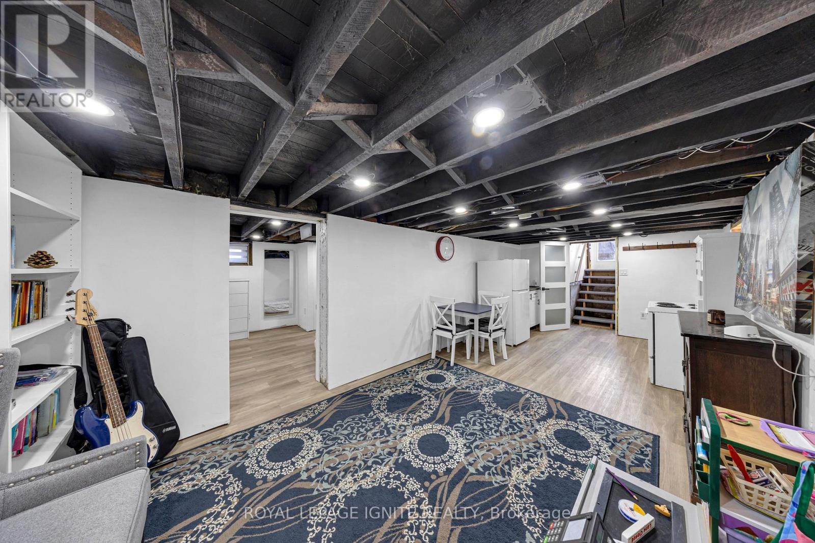 101 GIBBONS STREET - 29