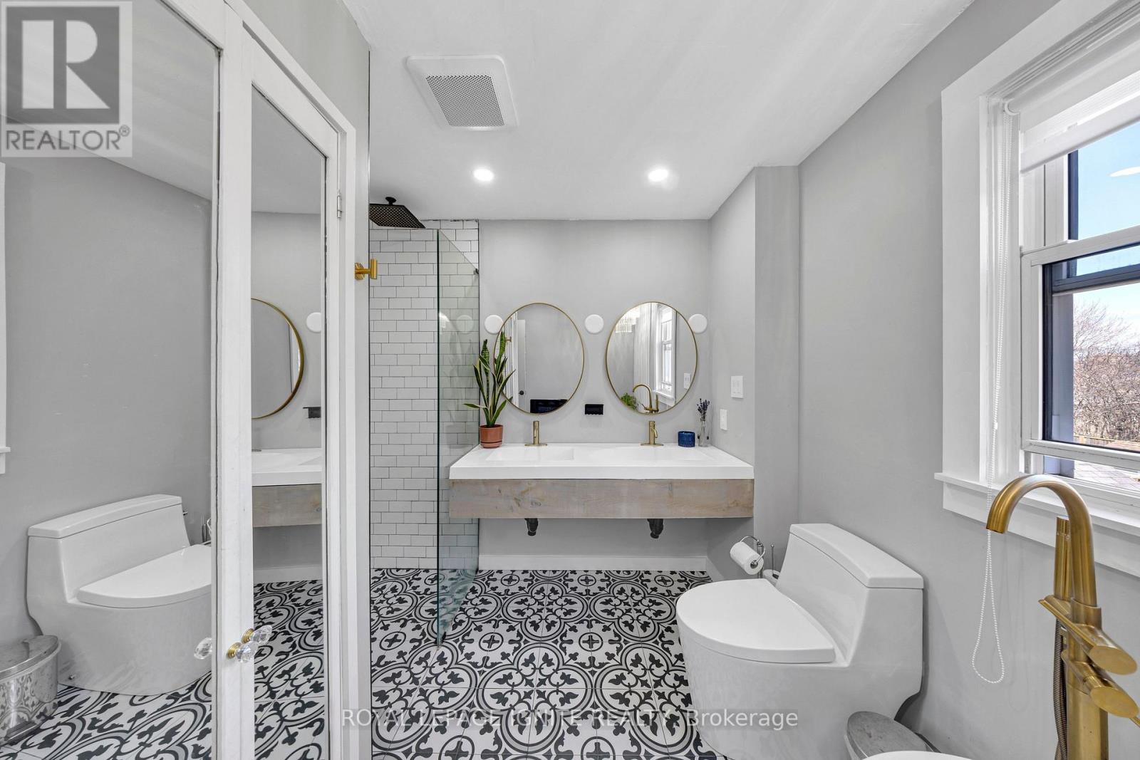 101 GIBBONS STREET - Image 3