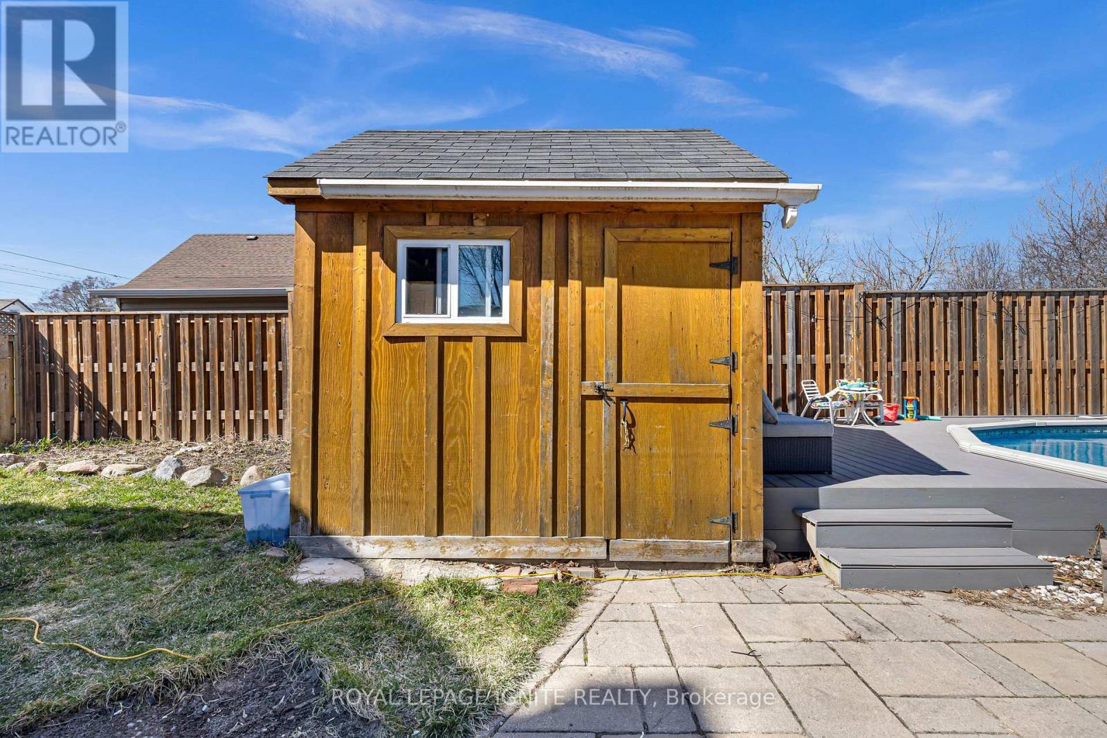 101 GIBBONS STREET - 36