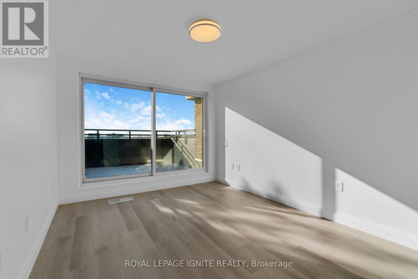 #211 3455 MORNING STAR DRIVE - 30