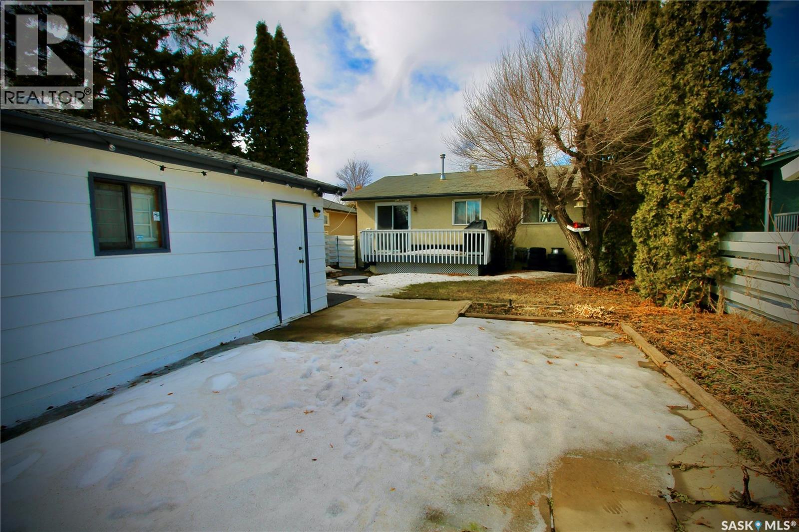 3342 DIEFENBAKER DRIVE - 44