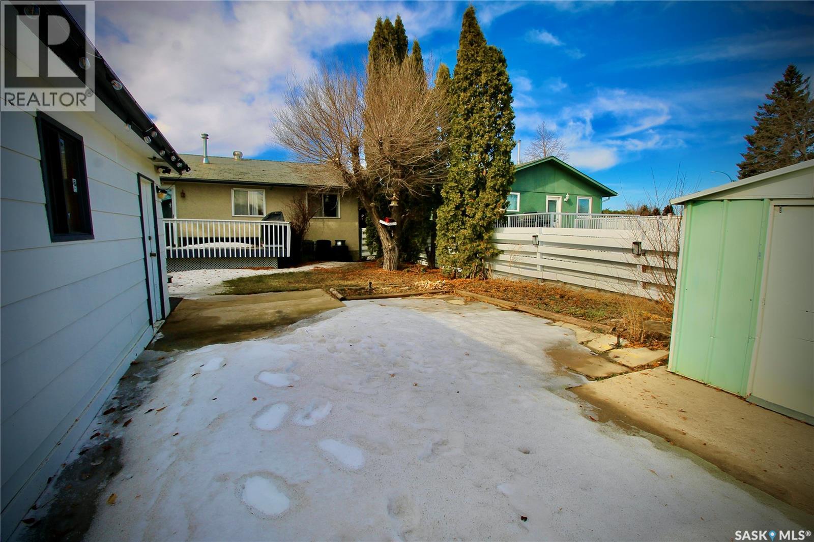 3342 DIEFENBAKER DRIVE - 47