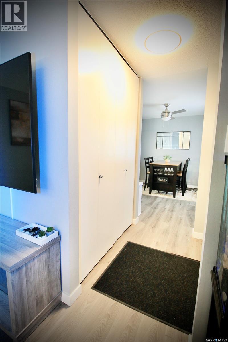 3342 DIEFENBAKER DRIVE - 9