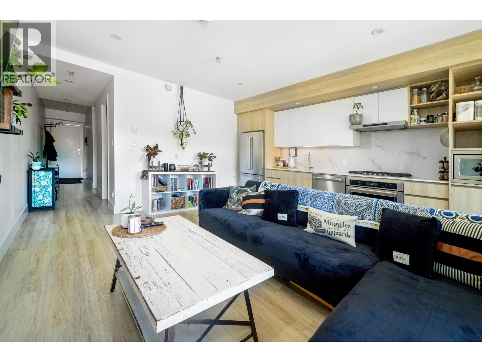 710 38362 BUCKLEY AVENUE, Squamish