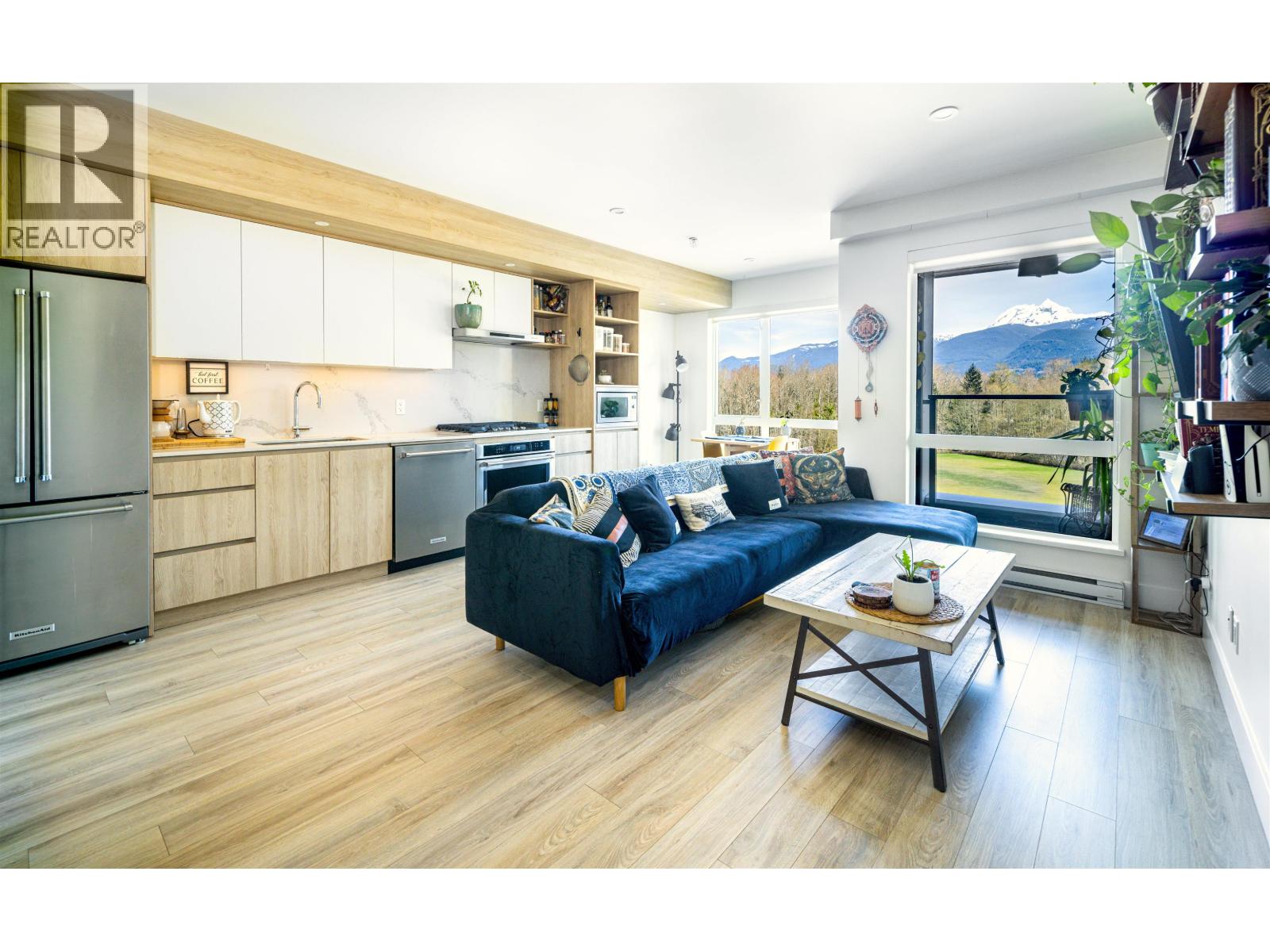 710 38362 BUCKLEY AVENUE, Squamish