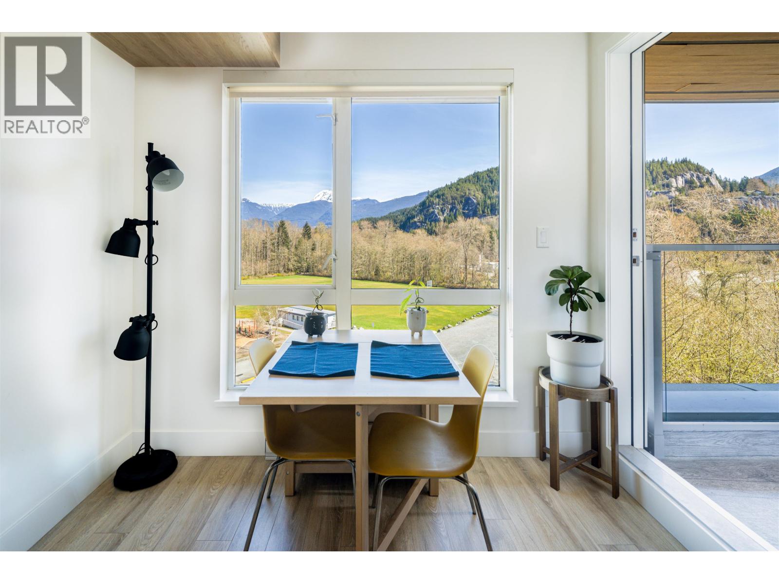 710 38362 BUCKLEY AVENUE, Squamish