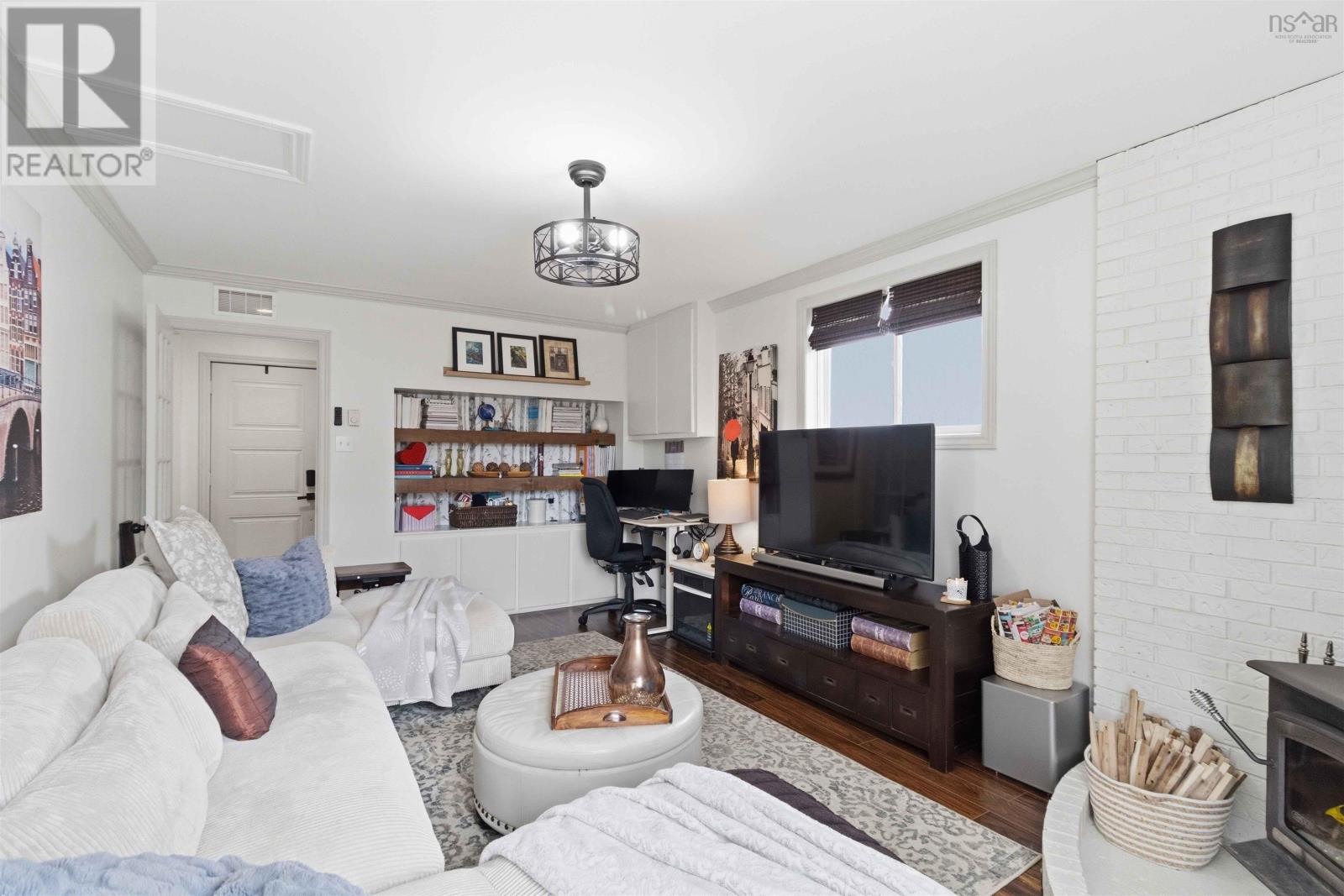 Property 13 of 50 of 14 Magog Court