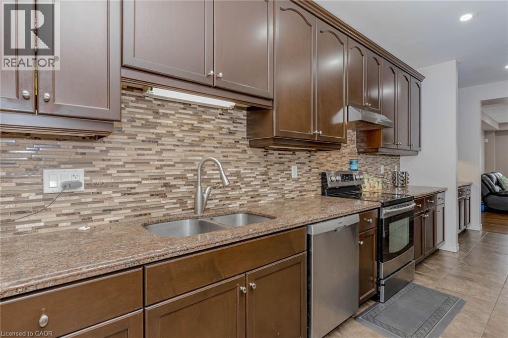 2 DOON CREEK STREET - 15