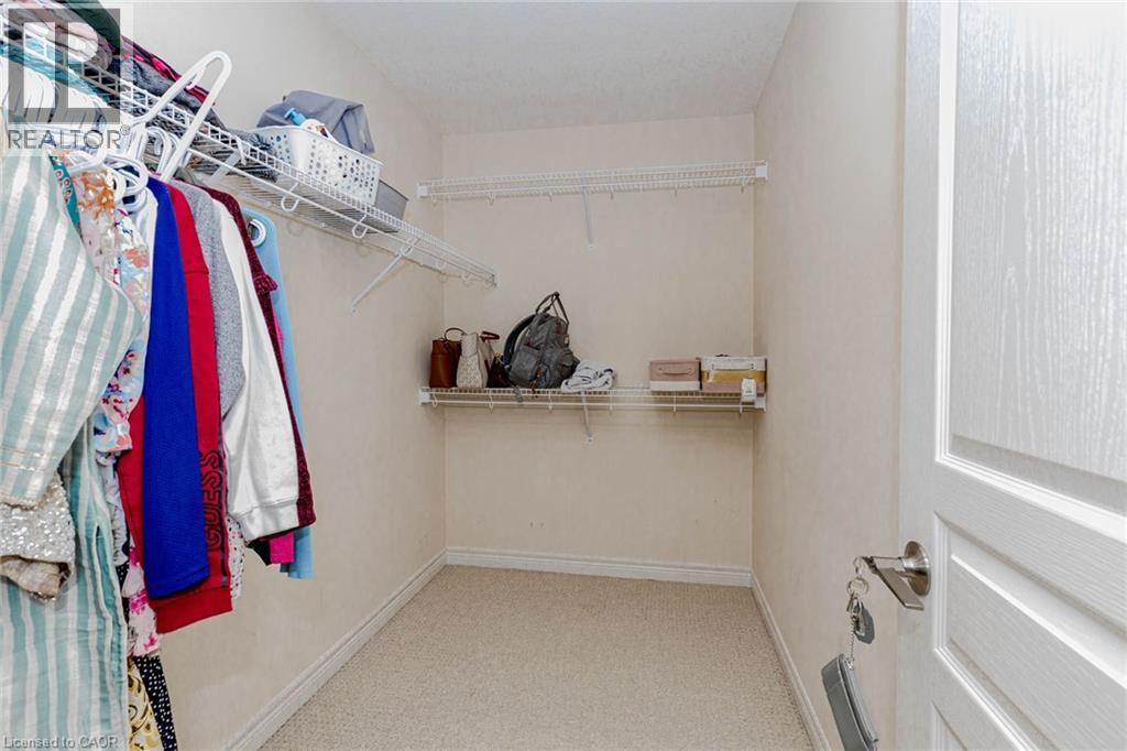 2 DOON CREEK STREET - 33