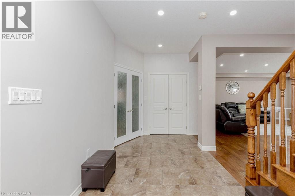 2 DOON CREEK STREET - 6