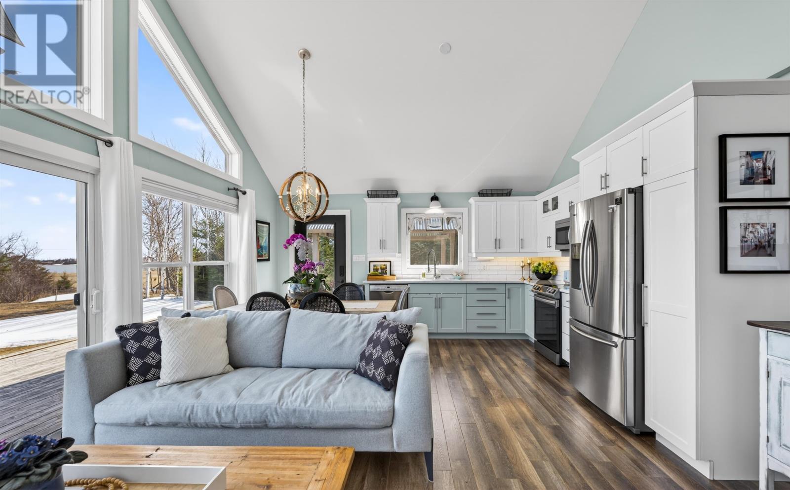 42 BLUE HERON CRESCENT - 10