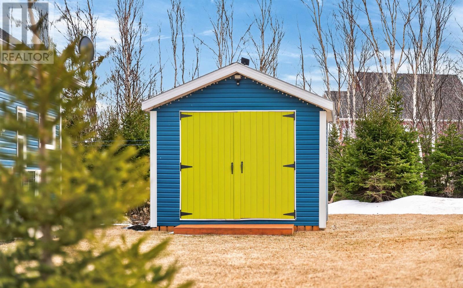 42 BLUE HERON CRESCENT - 34