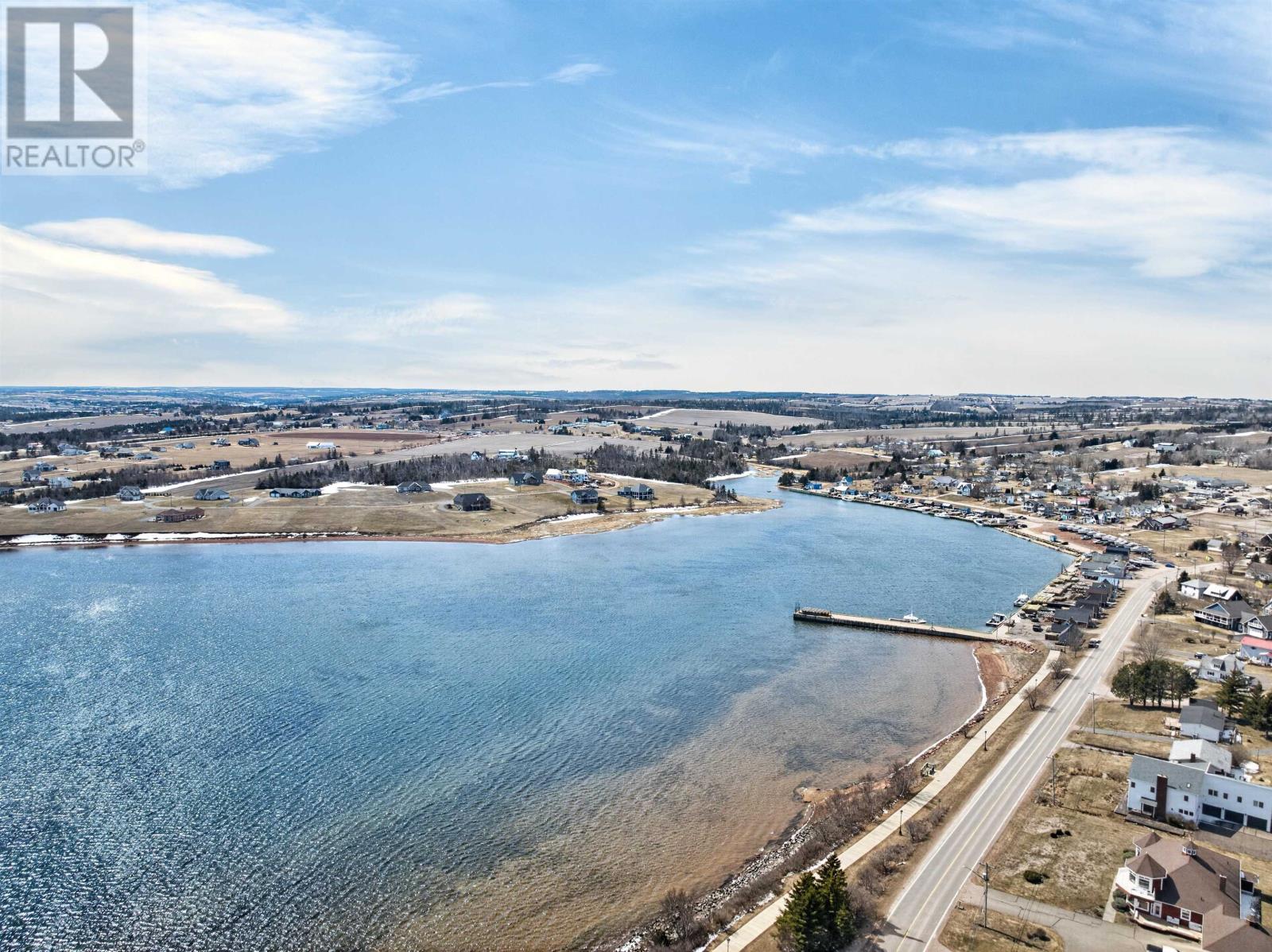 42 BLUE HERON CRESCENT - 39