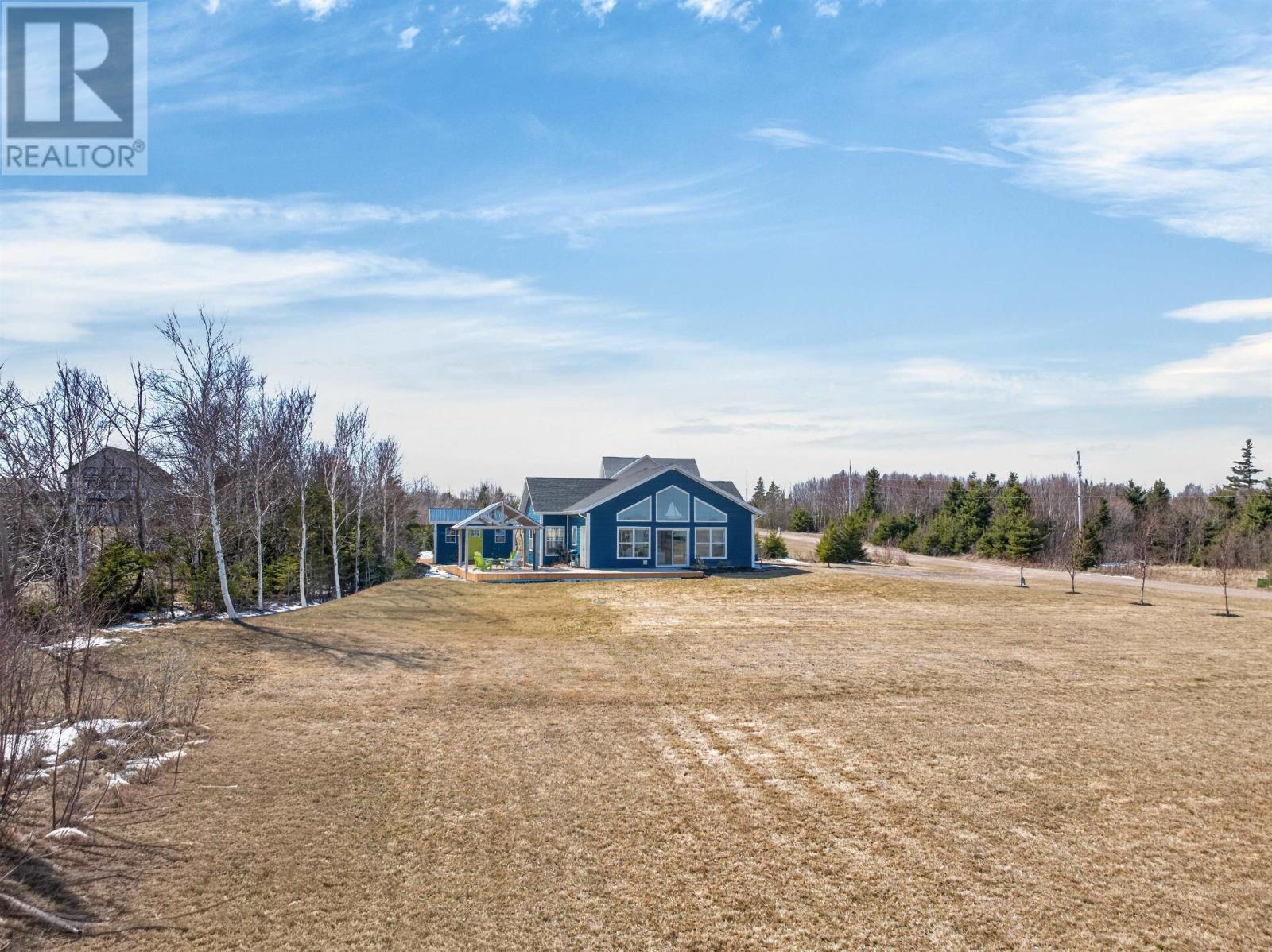 42 BLUE HERON CRESCENT - 43