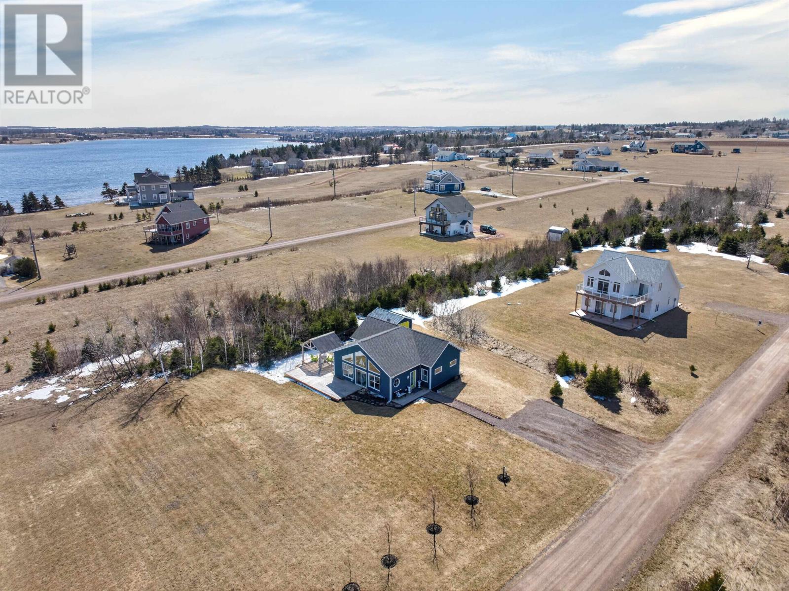 42 BLUE HERON CRESCENT - 50