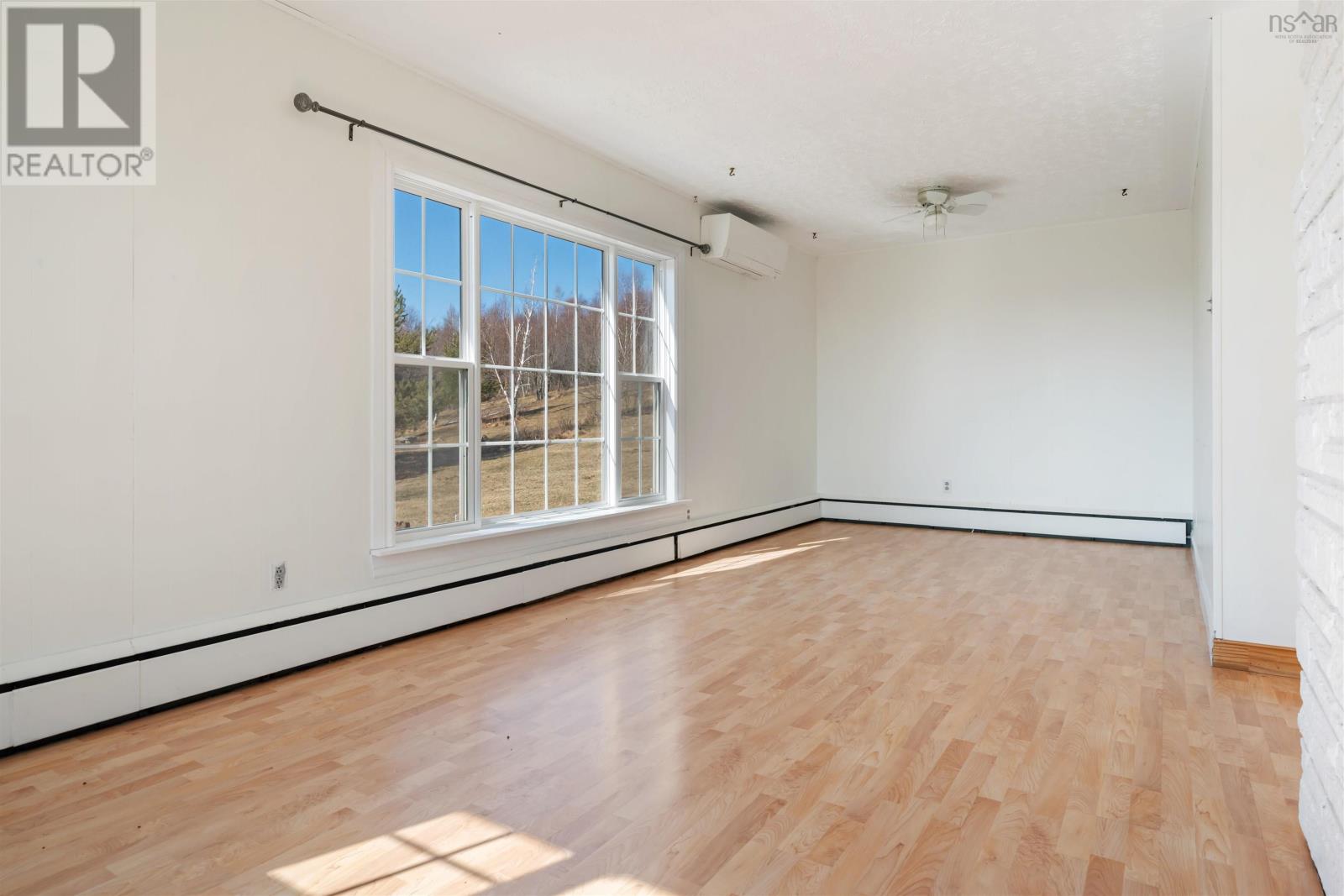 Property 24 of 41 of 85 Chestnut Street