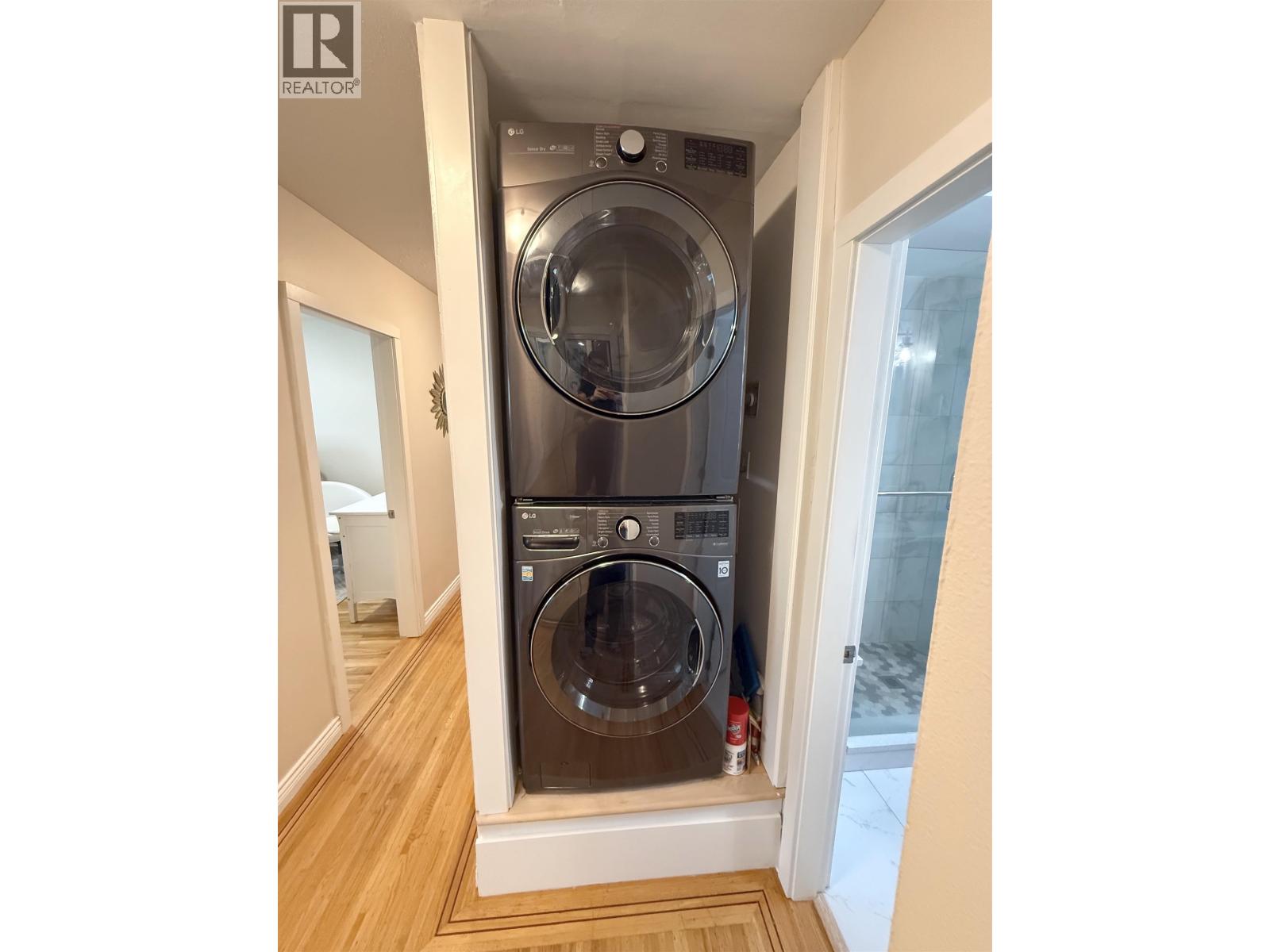 1184 GLENAYRE DRIVE, Port Moody