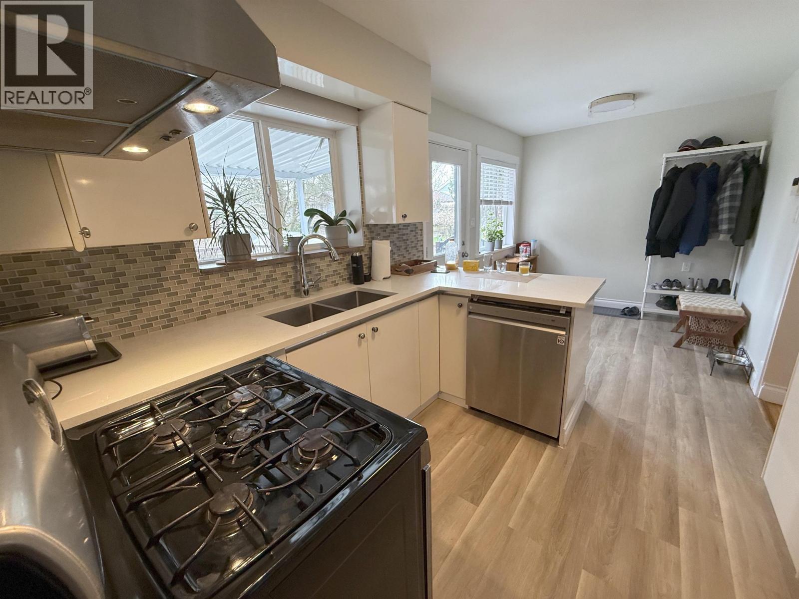 1184 GLENAYRE DRIVE, Port Moody