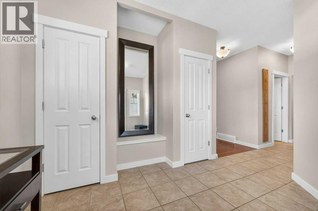 200 KINGSTON WAY SE - 4