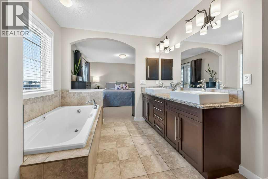 200 KINGSTON WAY SE - 28