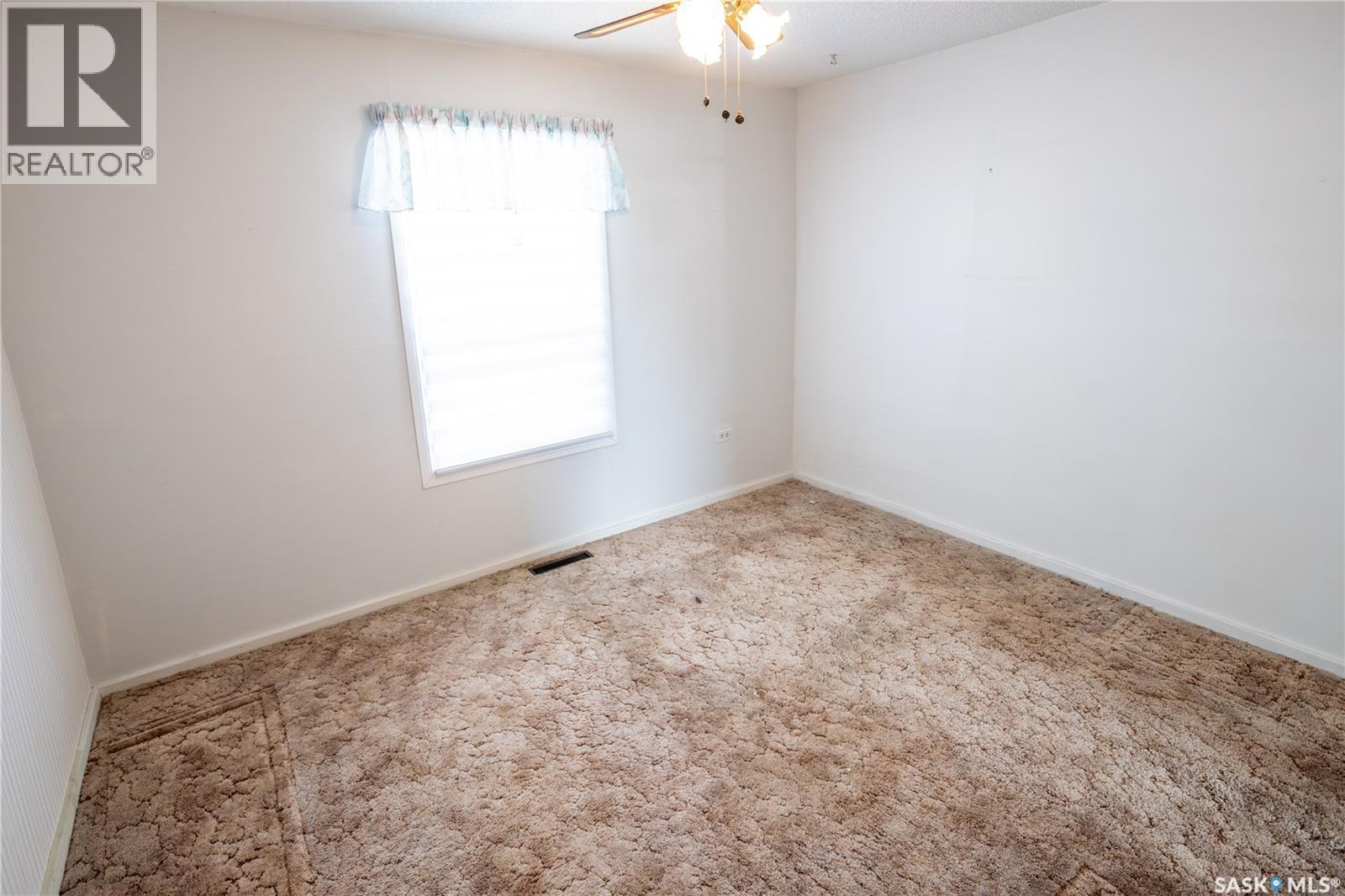 215 OXFORD STREET W - 10