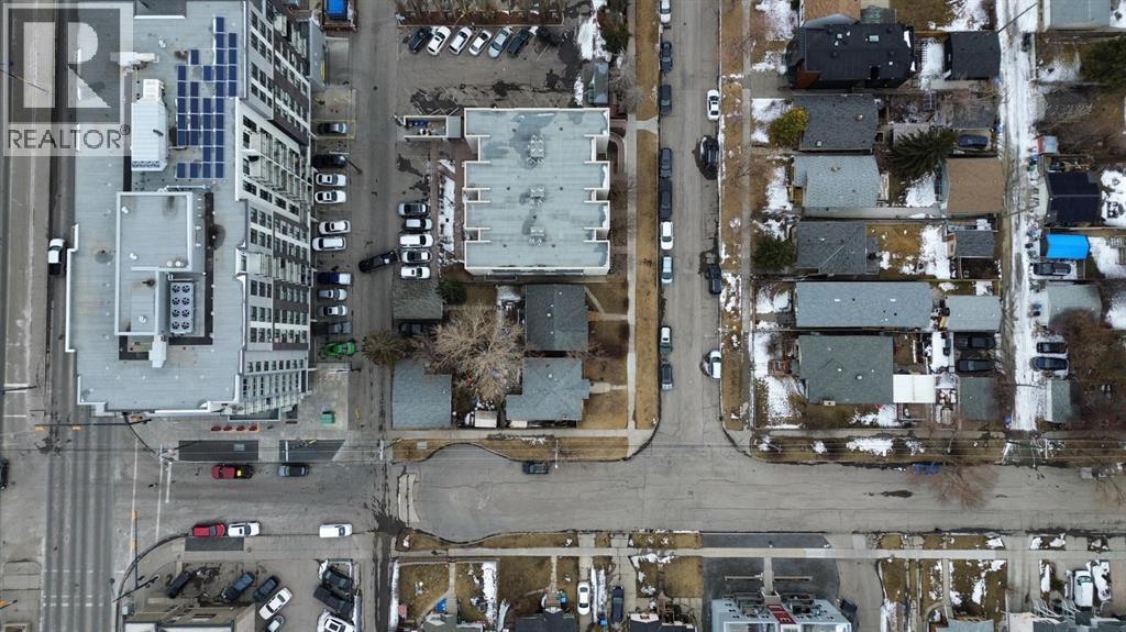 206 15 AVENUE NE - 14