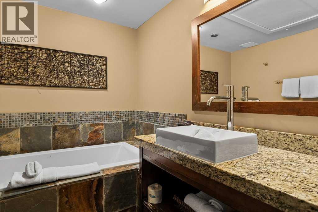 #222ROT.A 1818 MOUNTAIN AVENUE - 20