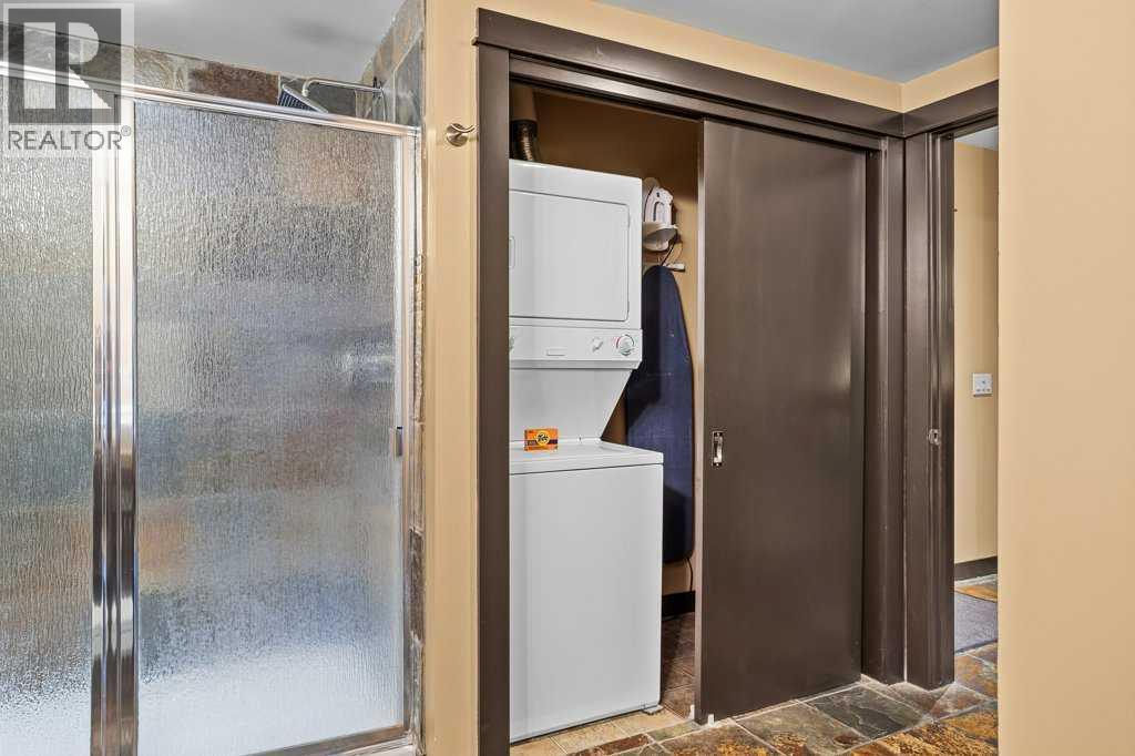 #222ROT.A 1818 MOUNTAIN AVENUE - 28