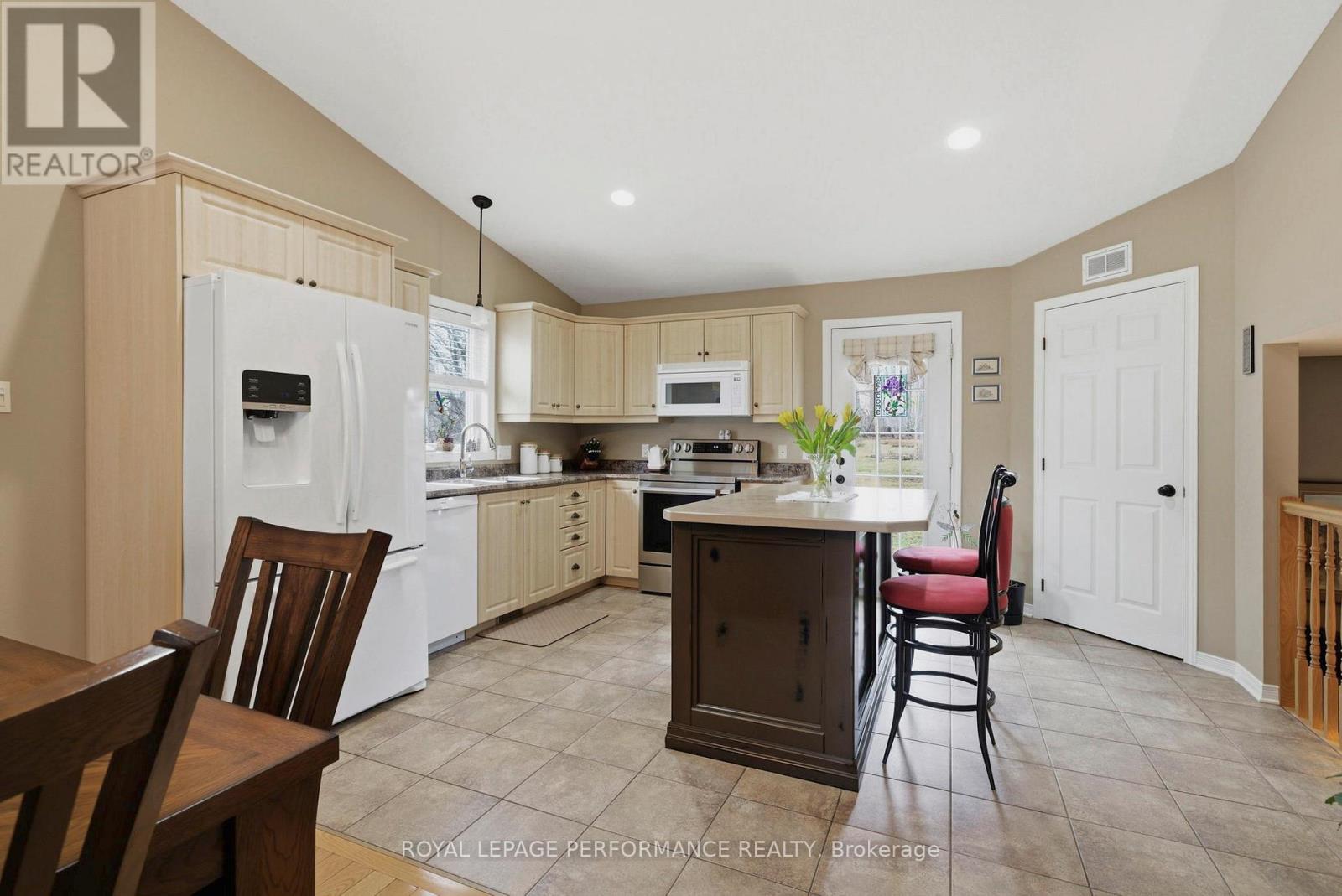 18353 LANA DRIVE - 9