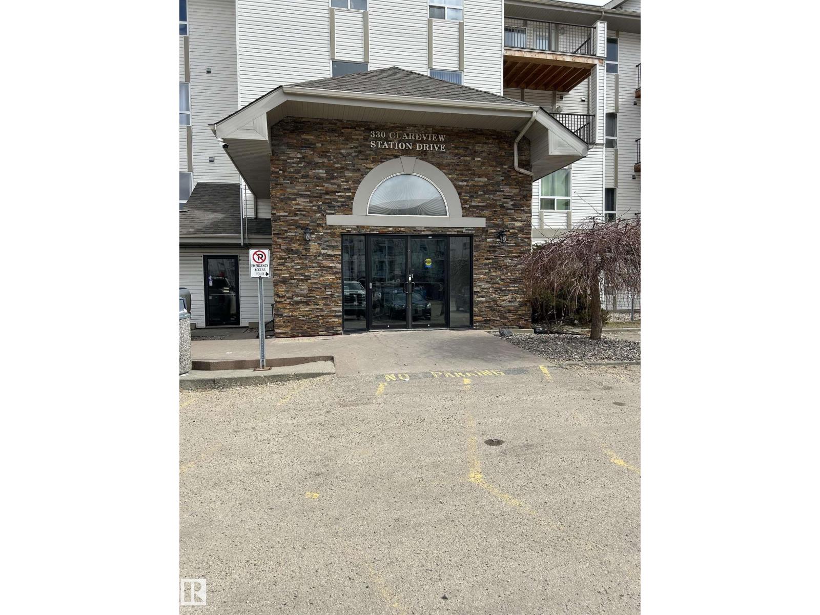 #1426 330 CLAREVIEW STATION DR NW, Edmonton