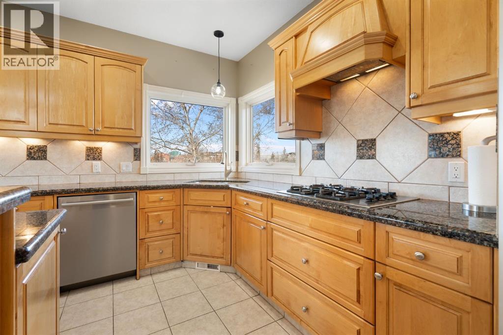 40 Arbour Estates Green NW - 14