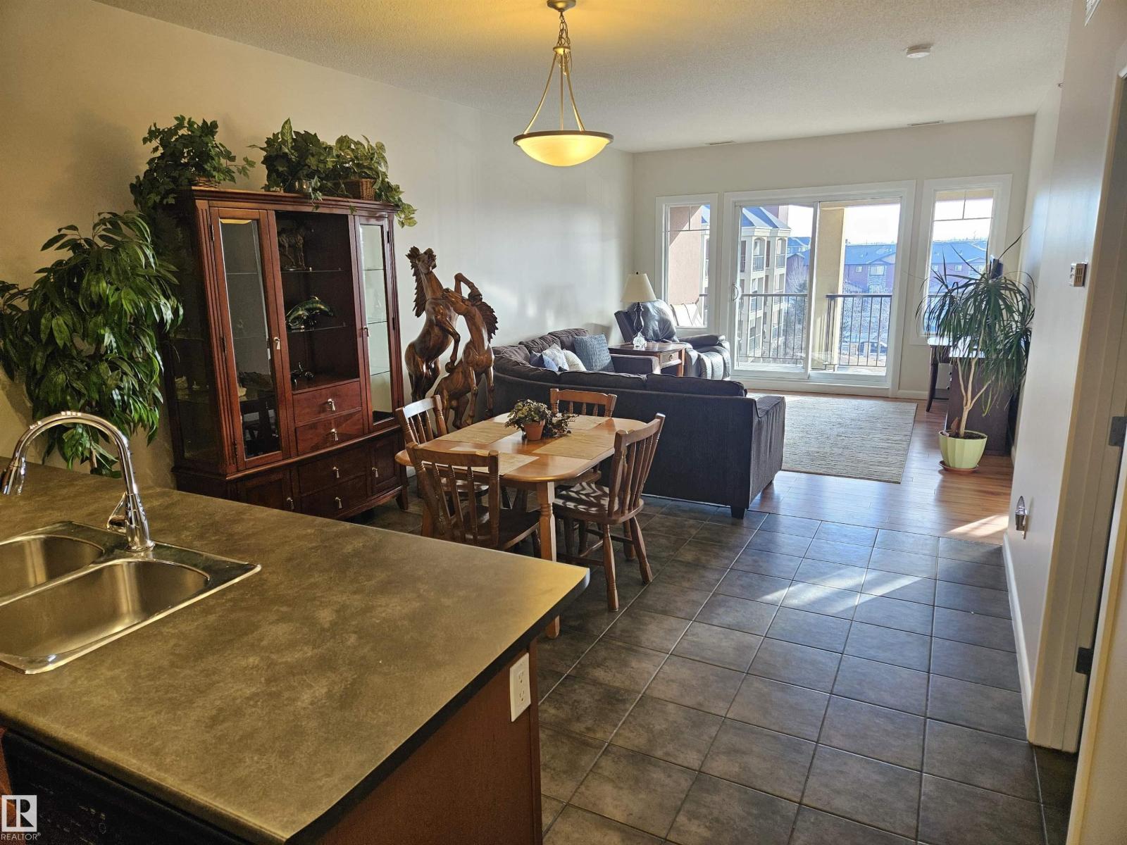 #439 300 Palisades WY, Sherwood Park