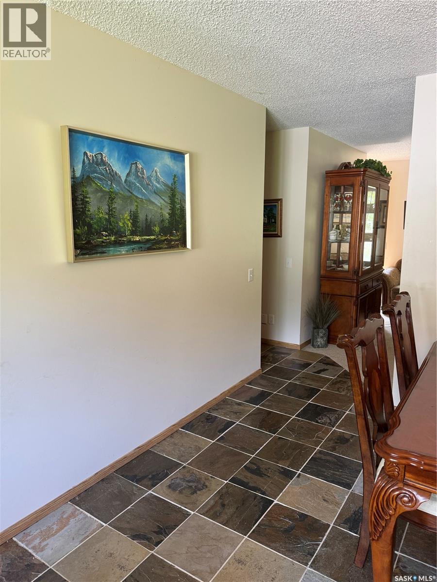 Crystal Lake Jewel - 12
