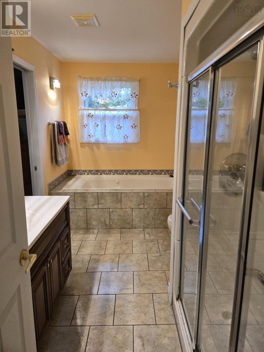 Property 18 of 30 of 49 Second Court