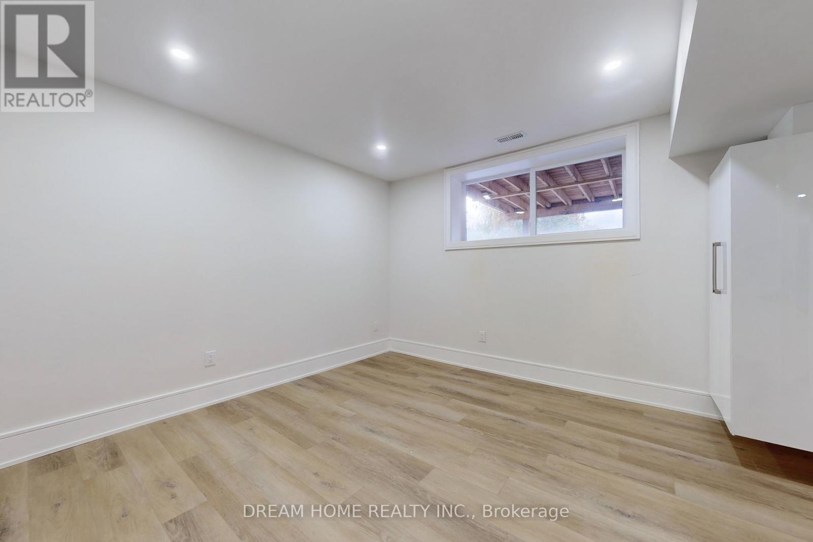 28 SCOTT STREET - 36