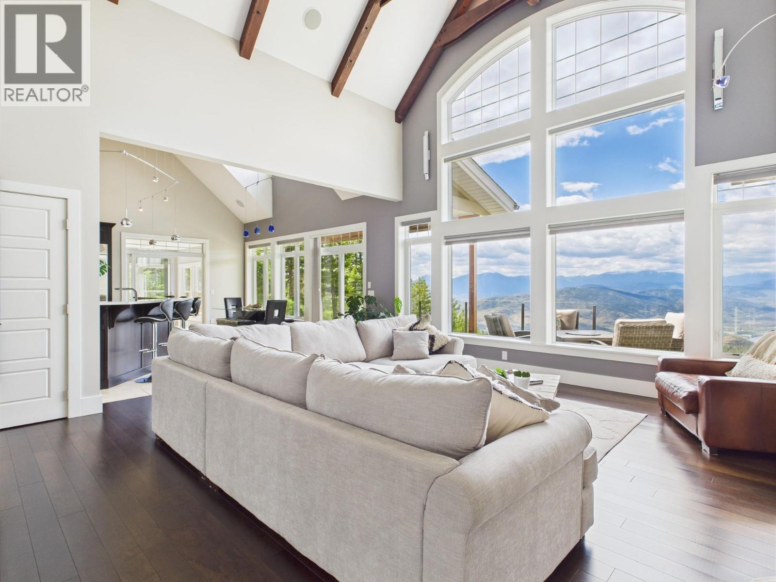 560 SASQUATCH Trail, Osoyoos