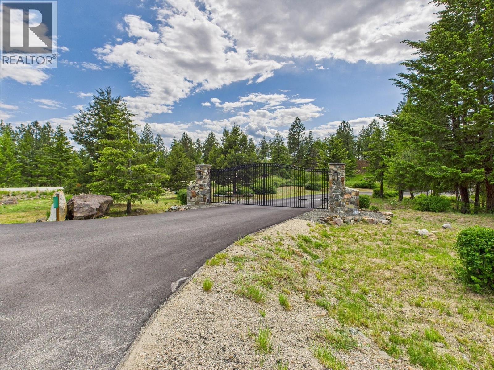 560 SASQUATCH Trail, Osoyoos