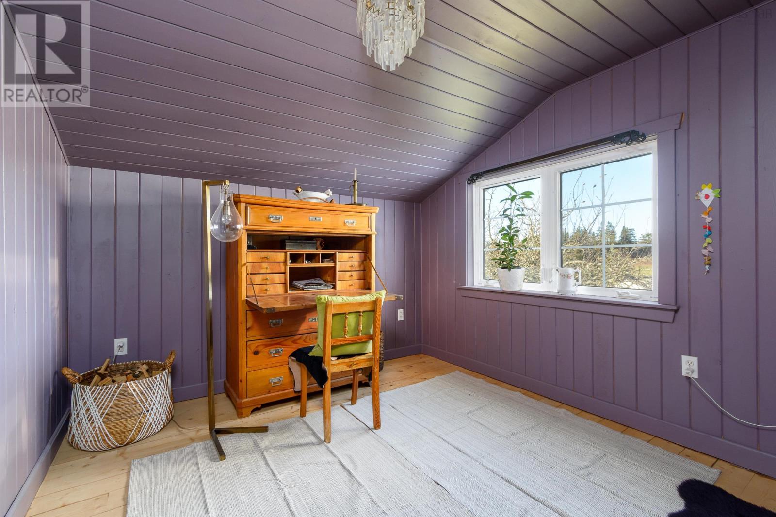 2660 LOCH LOMOND Road - 36