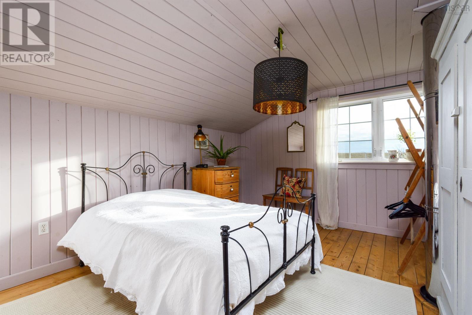 Property 48 of 48 of 2660 LOCH LOMOND Road