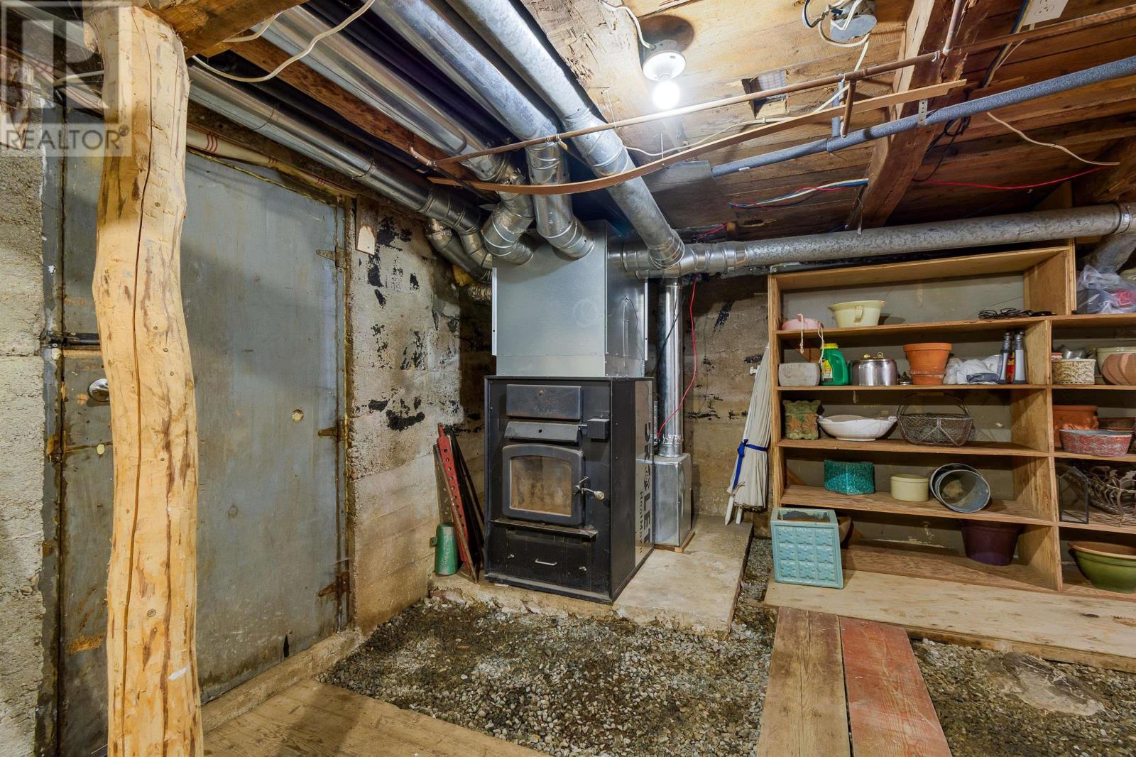 2660 LOCH LOMOND Road - 46