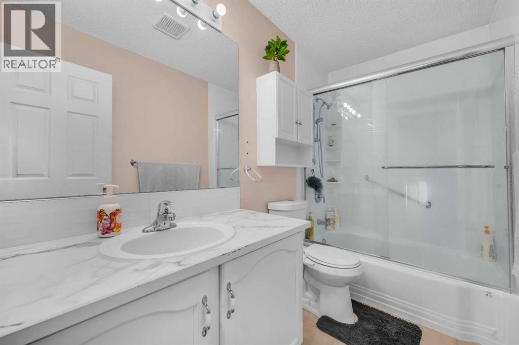 131 CORAL SPRINGS CIRCLE NE - 23