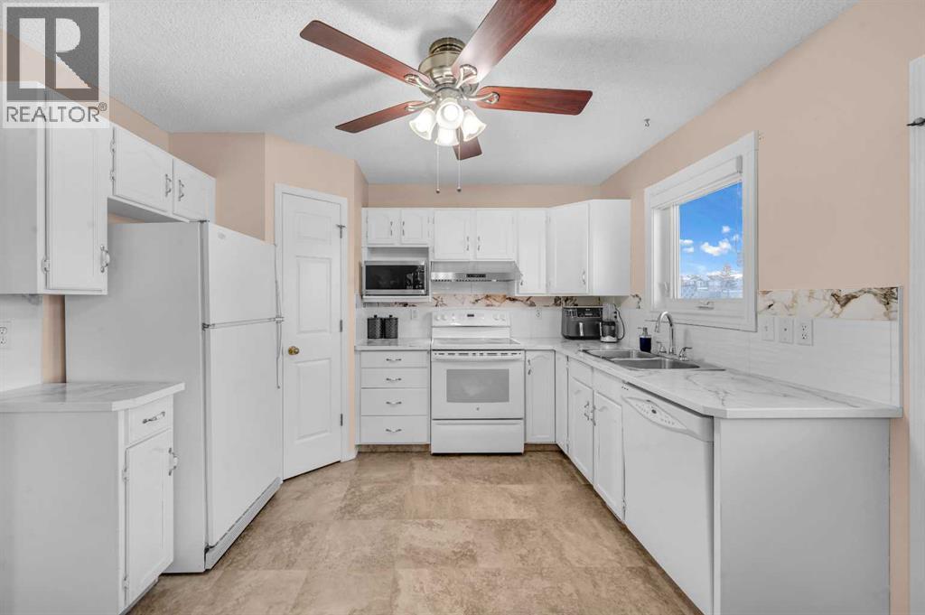 131 CORAL SPRINGS CIRCLE NE - 14