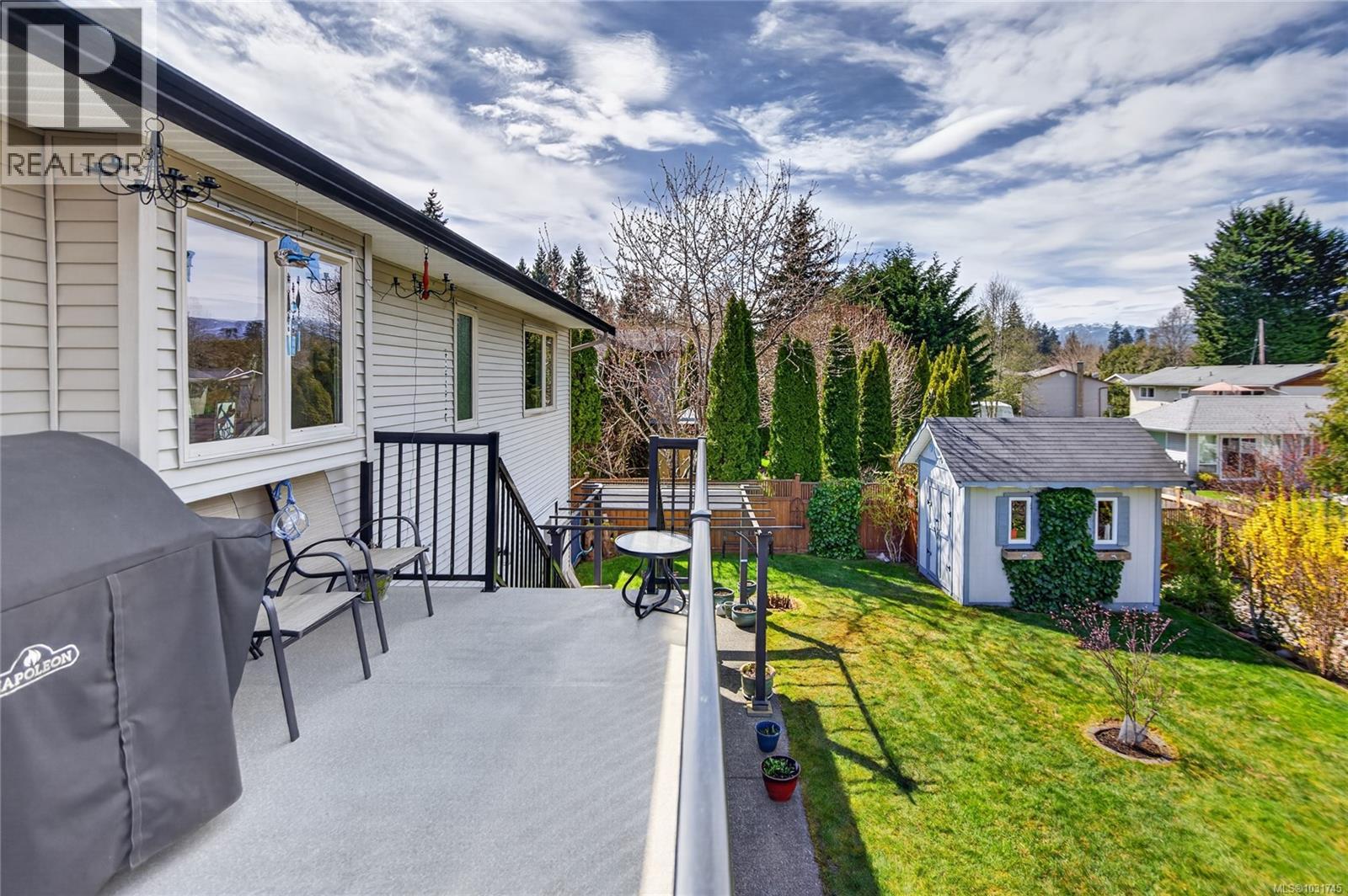 1155 Hornby Pl, Courtenay