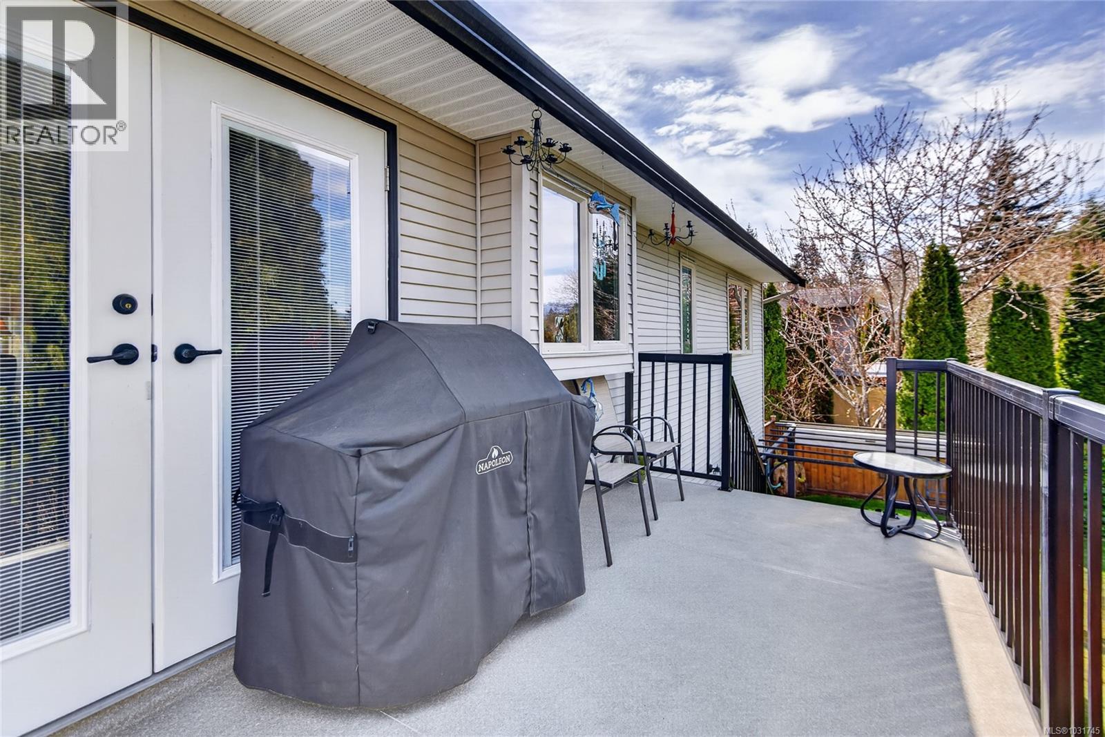 1155 Hornby Pl, Courtenay