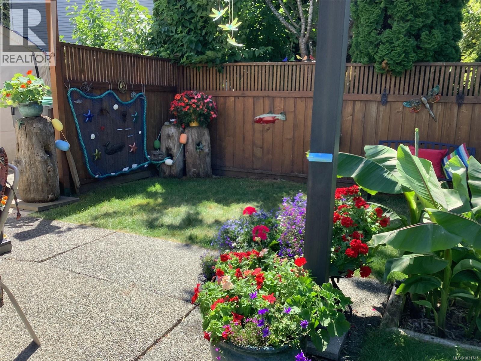 1155 Hornby Pl, Courtenay